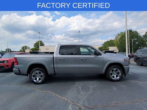 Certified 2025 RAM 1500 Big Horn AWD/4WD image 6