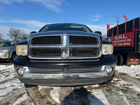 Used 2005 Dodge Ram 1500 Truck SLT image 2