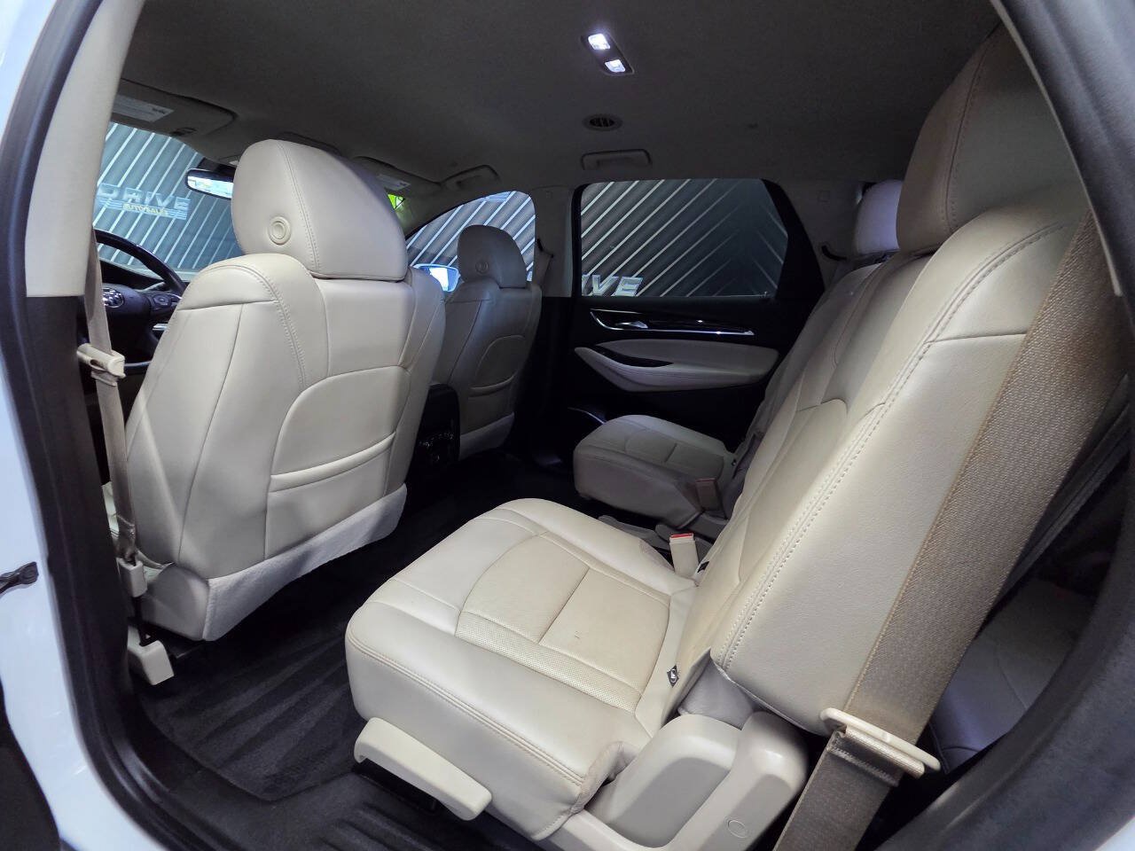 Used 2020 Buick Enclave Essence FWD image 28