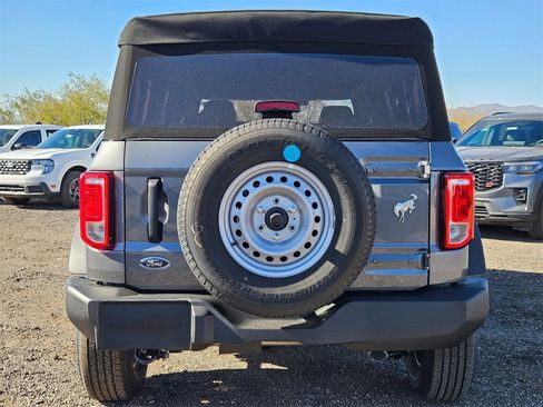 New 2025 Ford Bronco 4-Door image 6