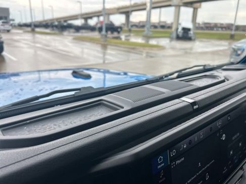 Used 2024 Jeep Gladiator Sport image 21