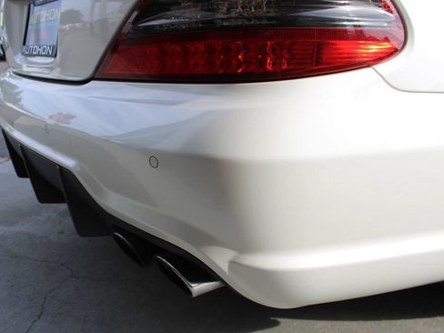 Used 2009 Mercedes-Benz SL 63 AMG image 11