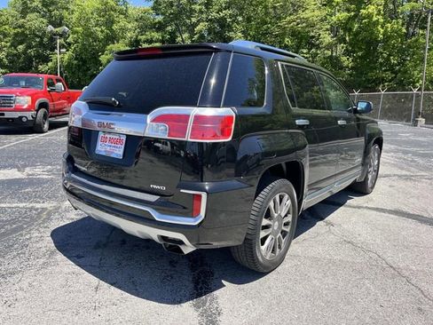 Used 2017 GMC Terrain Denali AWD/4WD image 3