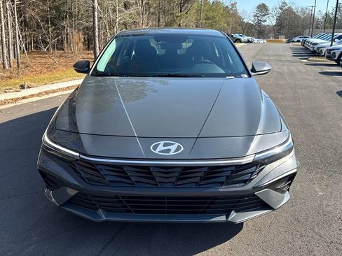 New 2026 Hyundai Elantra SE image 8