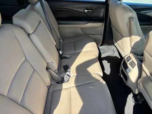 Used 2016 Honda Pilot EX-L image 18