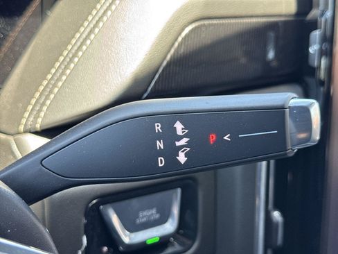 New 2026 GMC Yukon Elevation w/ Elevation Premium Package AWD/4WD image 13