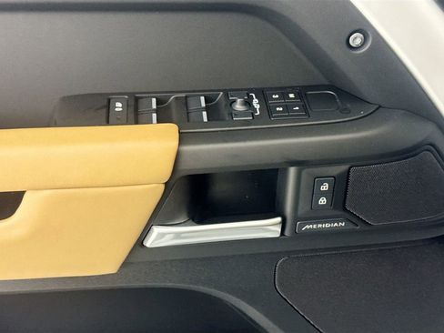 New 2026 Land Rover Defender 110 S AWD/4WD image 17