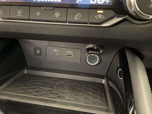 New 2025 Nissan Altima 2.5 SL image 16