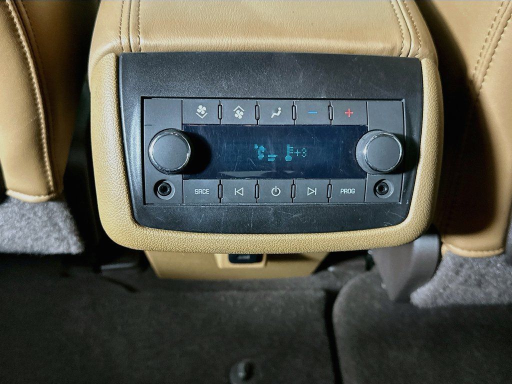 Used 2015 Buick Enclave Leather FWD image 25