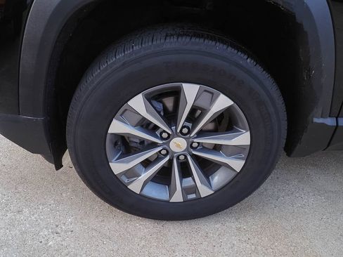 Certified 2026 Chevrolet Equinox LT FWD image 31