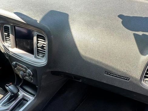 Used 2023 Dodge Charger SXT RWD image 11