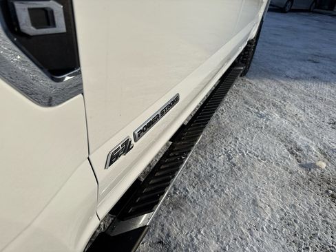 Used 2017 Ford F250 XLT image 11