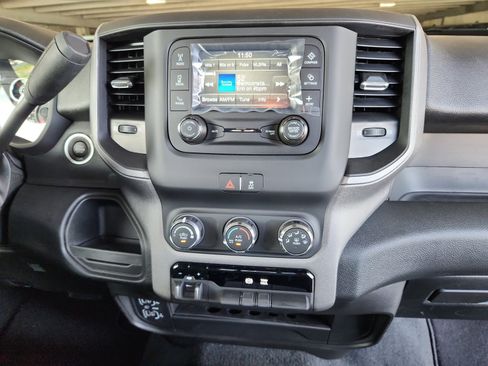 New 2024 RAM 2500 Tradesman w/ Chrome Appearance Group image 20