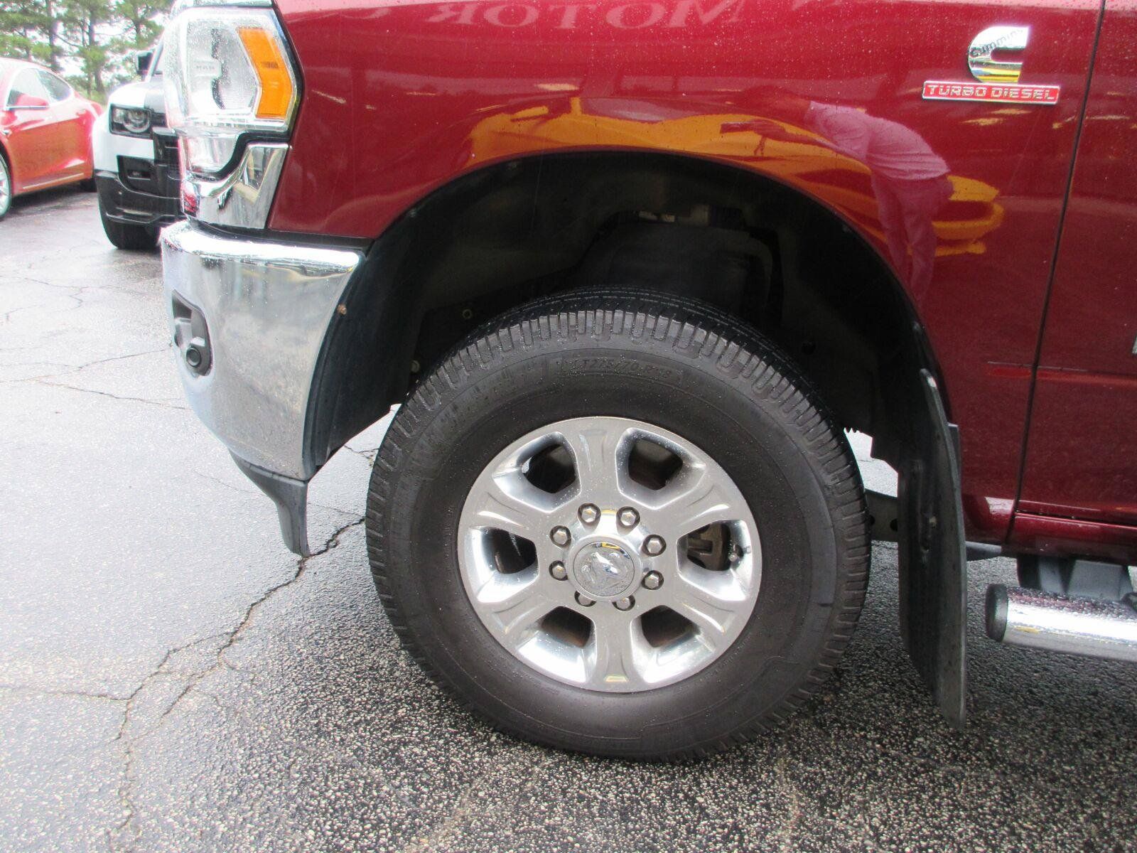 Used 2020 RAM 2500 Big Horn w/ Level 1 Equipment Group AWD/4WD image 21