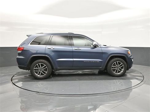 Used 2020 Jeep Grand Cherokee Limited w/ Luxury Group II image 26