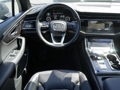 Used 2021 Audi Q7 3.0T Premium Plus w/ Premium Plus Package image 16