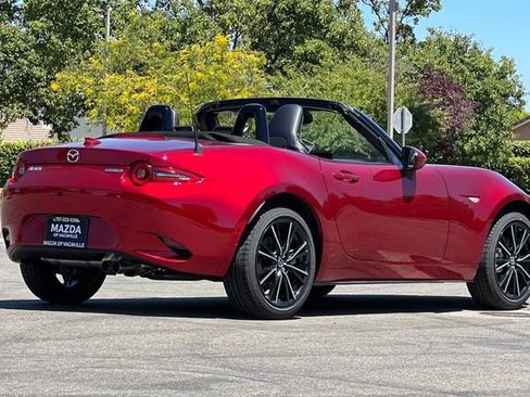 New 2026 MAZDA MX-5 Miata Grand Touring w/ Weather Package RWD image 4
