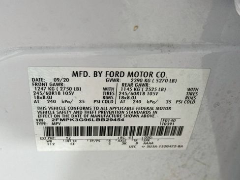 Used 2020 Ford Edge SE FWD image 38