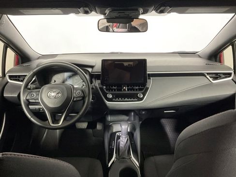 Used 2025 Toyota Corolla SE image 21