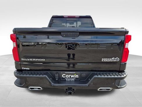 Used 2019 Chevrolet Silverado 1500 High Country AWD/4WD image 15