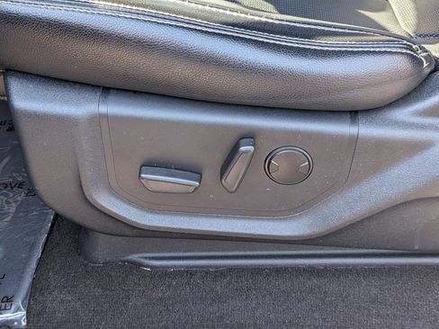 Used 2020 Ford F150 Lariat AWD/4WD image 13