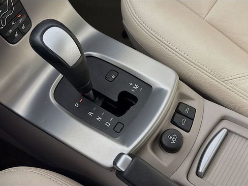 Used 2007 Volvo C70 T5 image 18