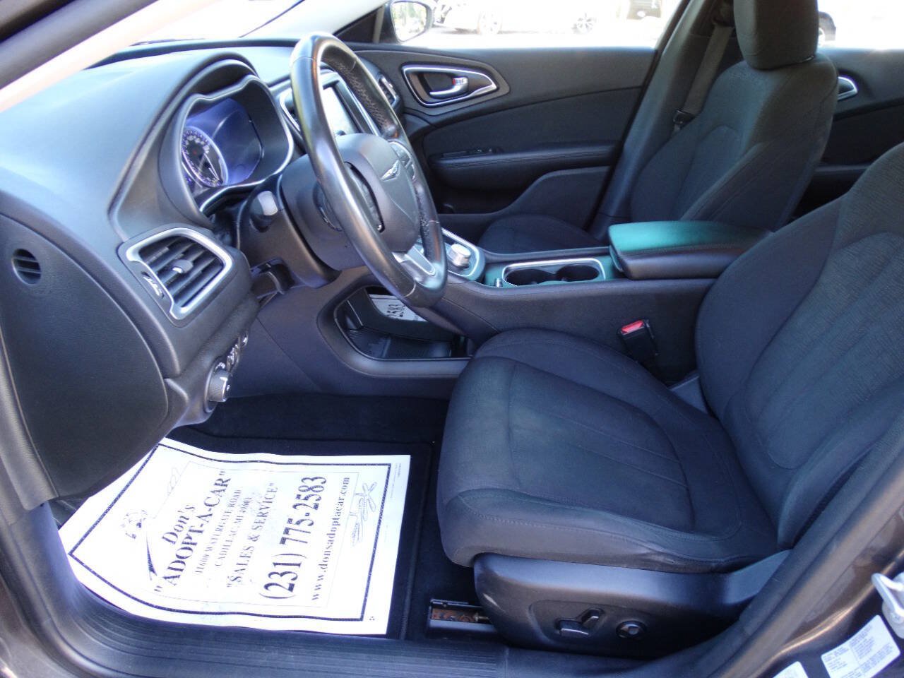 Used 2016 Chrysler 200 Limited FWD image 11