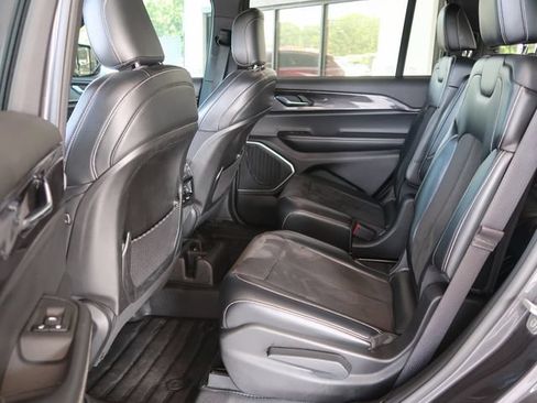 Used 2021 Jeep Grand Cherokee L Laredo AWD/4WD image 33