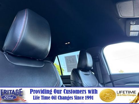Used 2025 Ford Explorer ST-Line AWD/4WD image 18