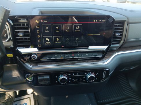 New 2026 GMC Sierra 1500 Elevation image 11