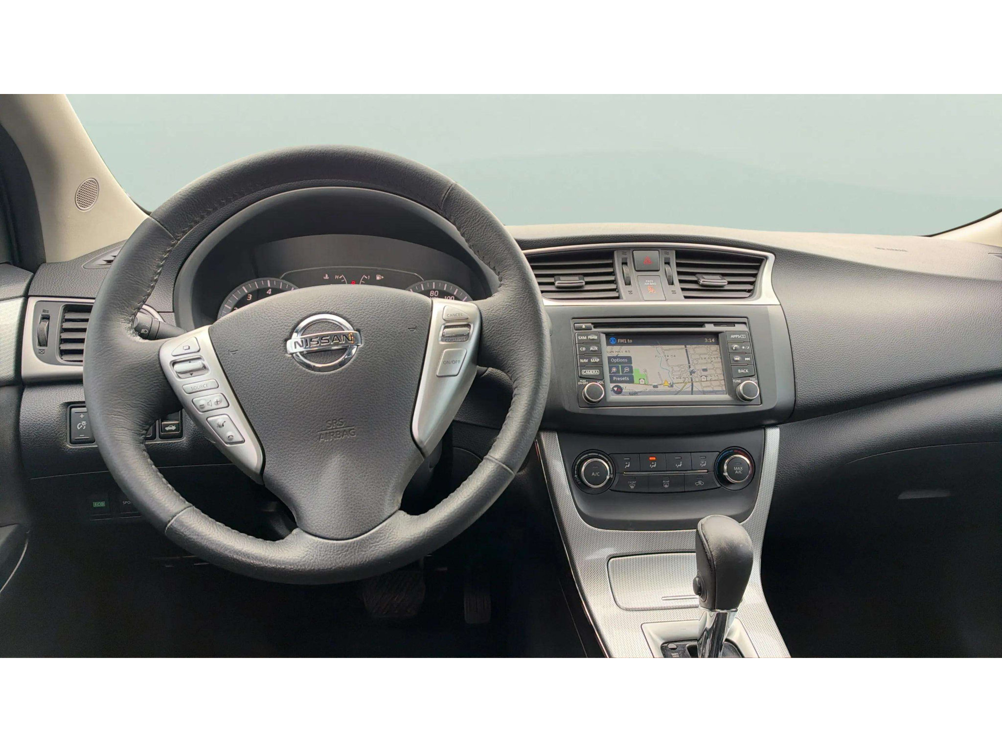 Used 2015 Nissan Sentra SR w/ Navigation Package FWD image 13