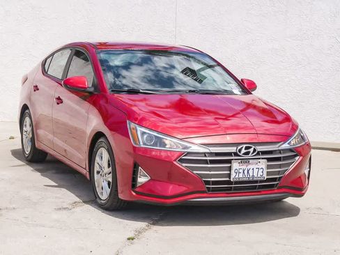 Used 2019 Hyundai Elantra SEL FWD image 3