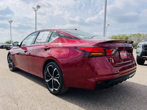 Used 2023 Nissan Altima 2.5 SR image 5