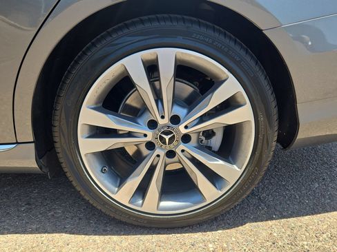 Used 2018 Mercedes-Benz C 300 Sedan image 33