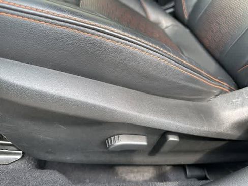 Used 2023 Subaru Crosstrek 2.5i Limited w/ Moonroof Package AWD/4WD image 7