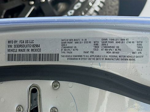 New 2026 RAM 2500 Big Horn AWD/4WD image 19