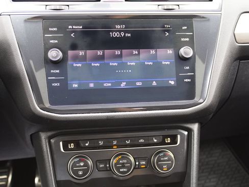 Used 2021 Volkswagen Tiguan SE R-Line AWD/4WD image 22