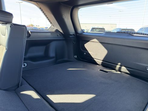 New 2025 Jeep Grand Cherokee Altitude image 34