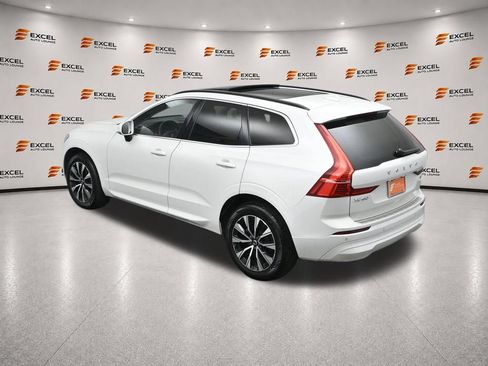 Used 2023 Volvo XC60 B5 Core AWD/4WD image 37