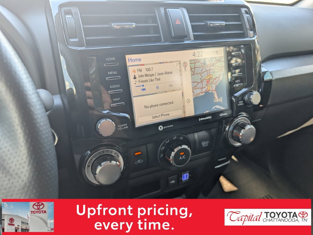 Used 2022 Toyota 4Runner TRD Off-Road Premium w/ Moonroof Package AWD/4WD image 22