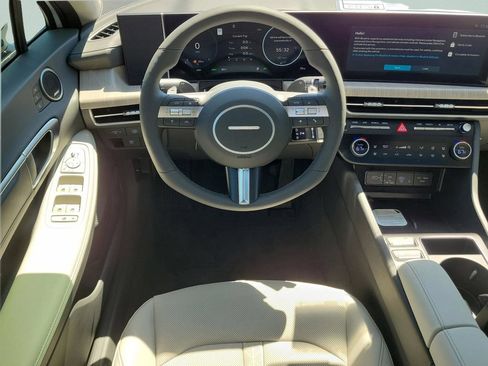 New 2026 Hyundai Sonata Limited FWD image 13