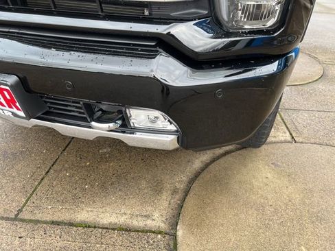 Used 2022 Chevrolet Silverado 3500 High Country image 26