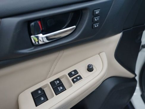 Used 2018 Subaru Outback 2.5i Limited image 27