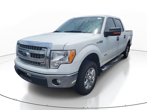 Used 2013 Ford F150 XLT w/ Luxury Equipment Group RWD image 3