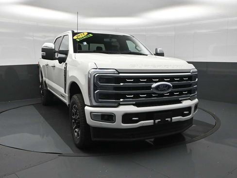 Used 2024 Ford F250 Platinum AWD/4WD image 3