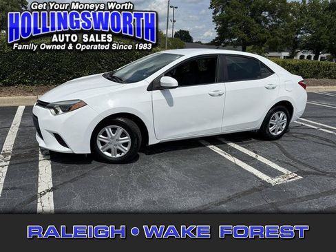 Used 2014 Toyota Corolla L FWD image 1