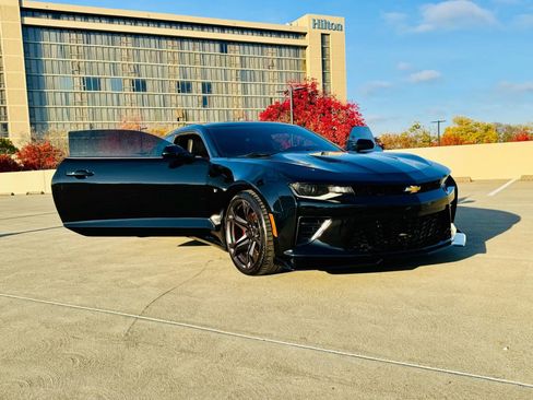 Used 2016 Chevrolet Camaro SS image 49
