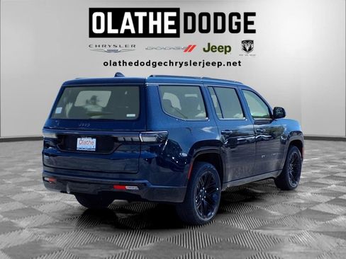 New 2026 Jeep Grand Wagoneer Limited AWD/4WD image 30