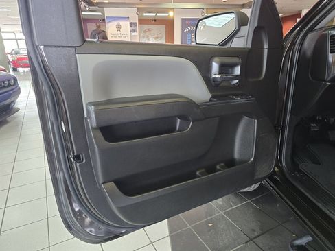 Used 2018 Chevrolet Silverado 1500 LS w/ Trailering Package image 7