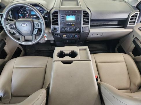Used 2022 Ford F250 XL w/ Power Equipment Group RWD image 27